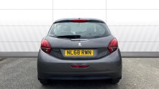 Peugeot 208 1.2 PureTech 82 Signature 5dr [Start Stop] Petrol Hatchback